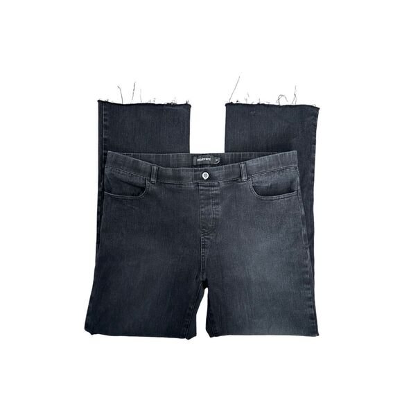 Betabrand Premium Yoga Denim Pull On Flare Bootcut Black Wash Jean Frayed Hem XL - Picture 2 of 10